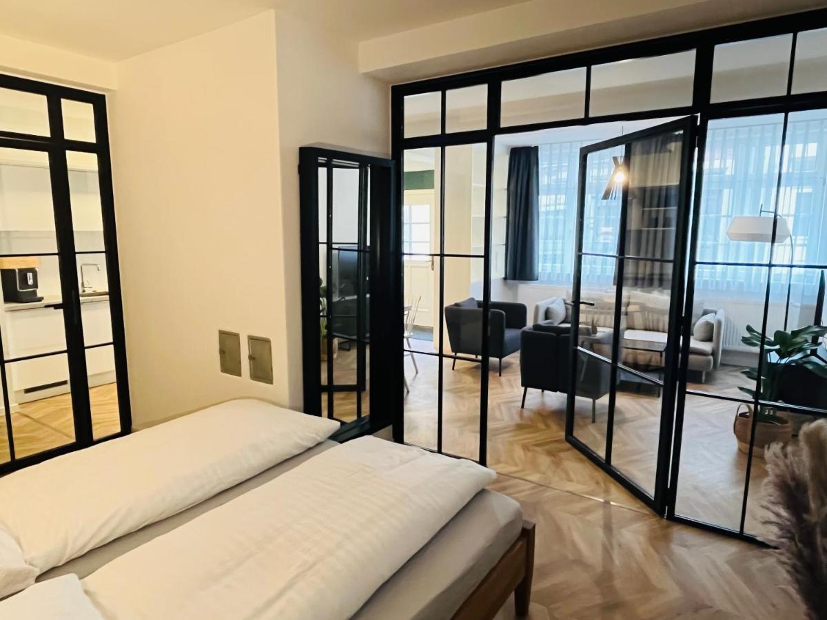 Ferienwohnungen An Der Salvatorkirche - Exklusiv-Apartments Mit Terrasse Coburg Eksteriør bilde