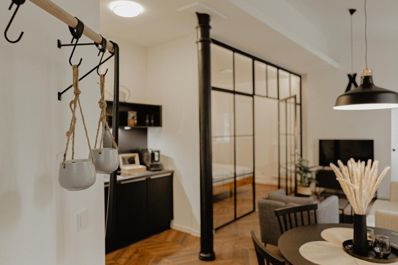 Ferienwohnungen An Der Salvatorkirche - Exklusiv-Apartments Mit Terrasse Coburg Eksteriør bilde